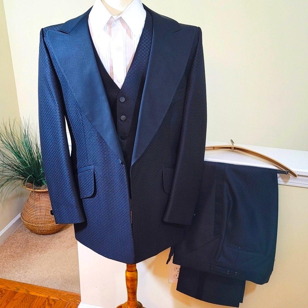 Palm Beach Formal 3pc.Tuxedo